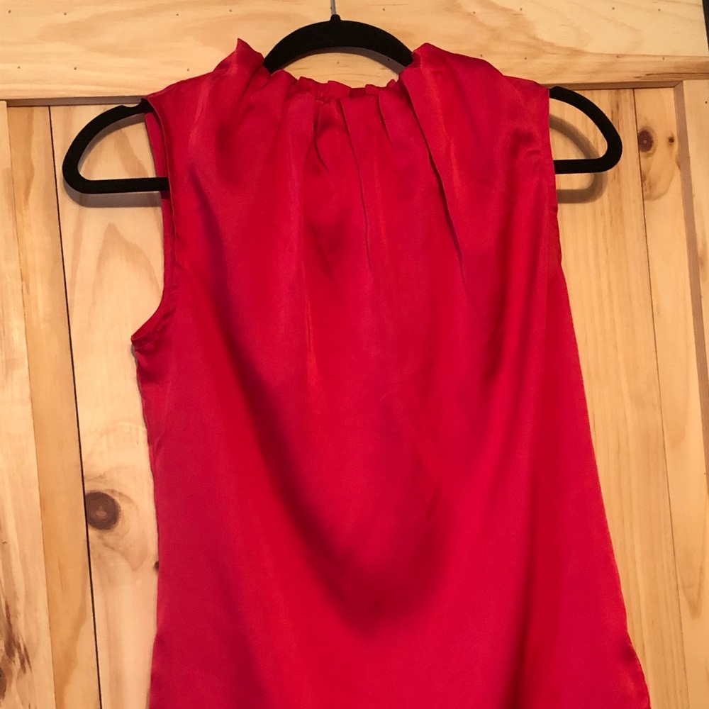 Ruffle neck tank top blouse